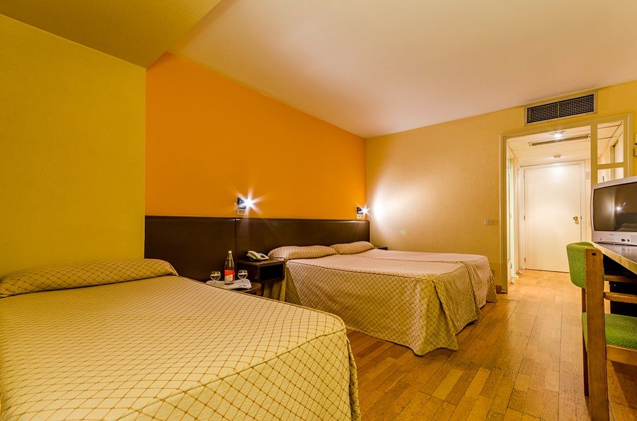 Hotel Sant Eloi Sant Julia de Loria Exterior photo