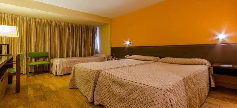 Hotel Sant Eloi Sant Julia de Loria Exterior photo